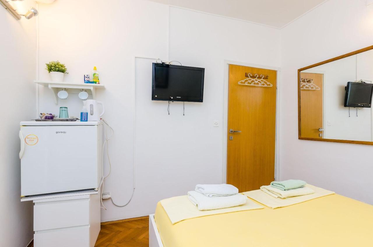 Room Bruna ดูบรอฟนิก ภายนอก รูปภาพ